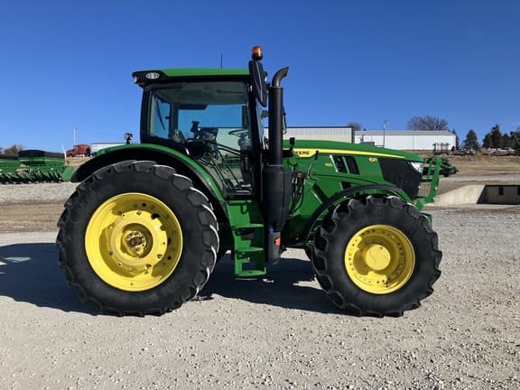 Image of John Deere 6R 155 equipment image 1