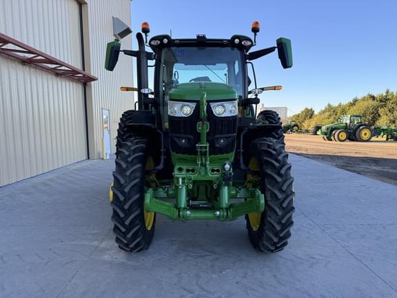 Image of John Deere 6R 155 equipment image 3