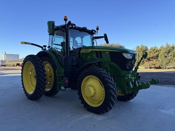 Image of John Deere 6R 155 equipment image 2