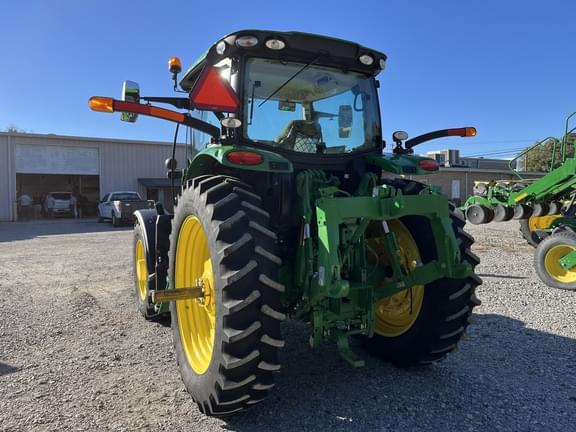 Image of John Deere 6R 155 equipment image 3