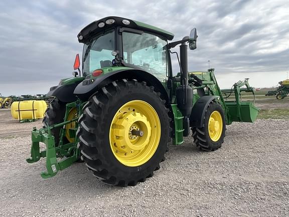 Image of John Deere 6R 155 equipment image 3