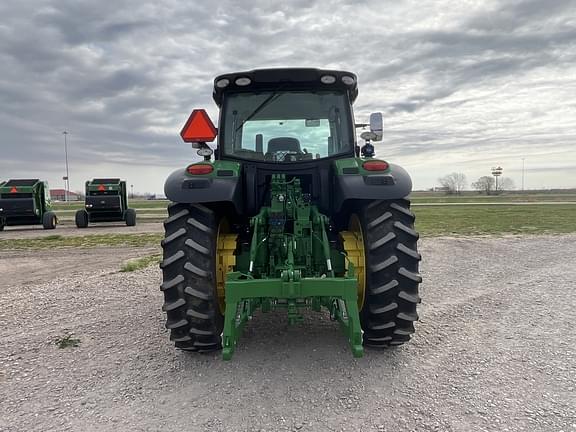 Image of John Deere 6R 155 equipment image 4
