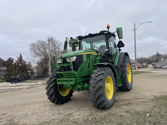 Image of John Deere 6R 155 equipment image 1