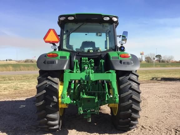 Image of John Deere 6R 155 equipment image 4