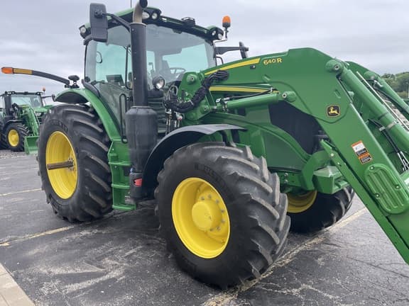 Image of John Deere 6R 155 equipment image 3