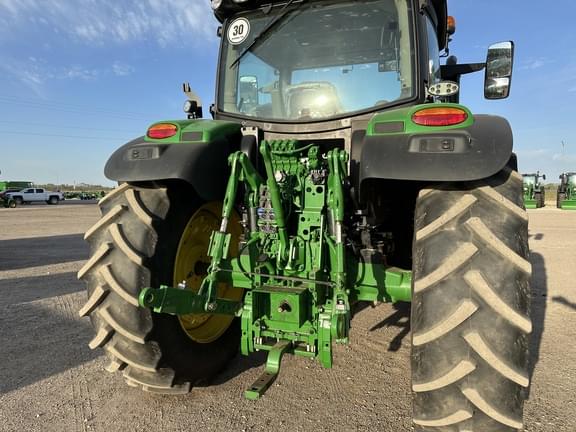Image of John Deere 6R 155 equipment image 4