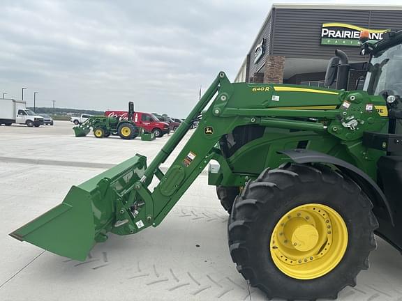 Image of John Deere 6R 155 equipment image 4