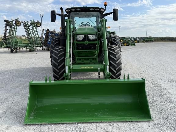 Image of John Deere 6R 155 equipment image 2