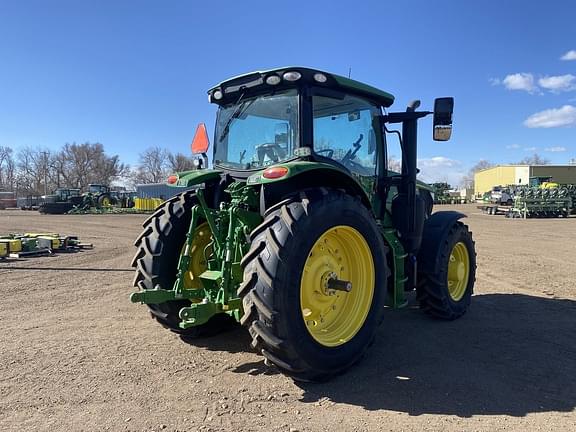 Image of John Deere 6R 155 equipment image 3