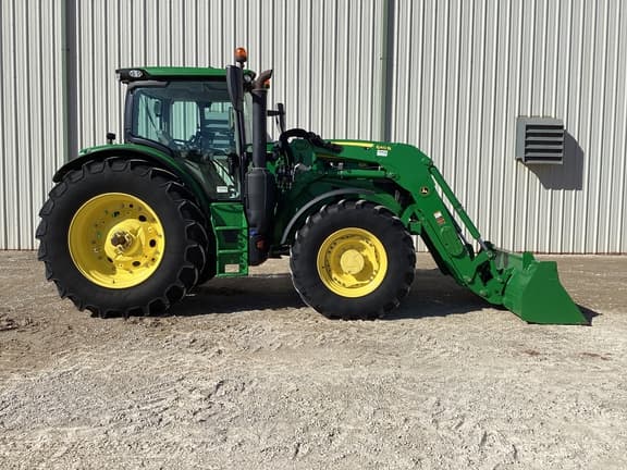 Image of John Deere 6R 155 equipment image 3