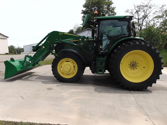 Image of John Deere 6R 155 equipment image 1