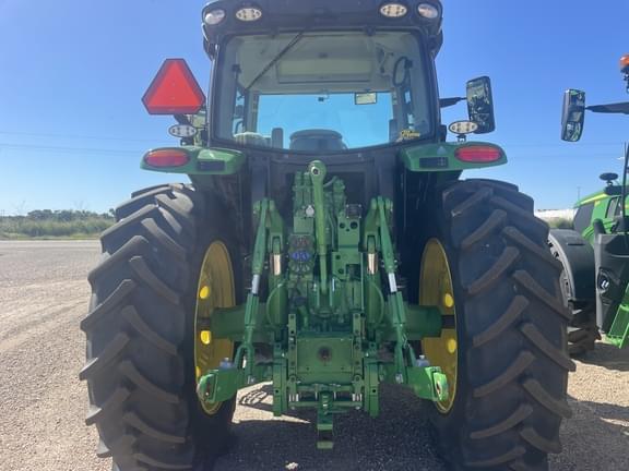Image of John Deere 6R 155 equipment image 4
