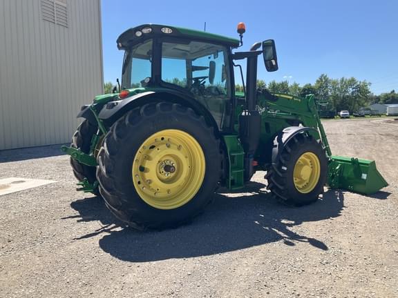 Image of John Deere 6R 155 equipment image 4