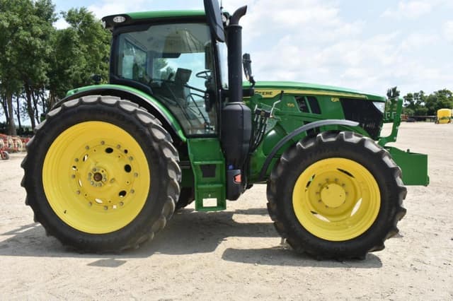 Image of John Deere 6R 155 equipment image 4