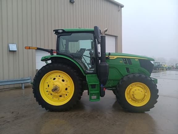Image of John Deere 6R 165 equipment image 2
