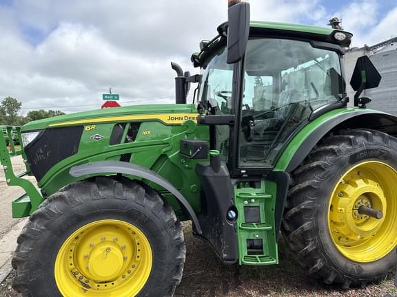 Image of John Deere 6R 165 equipment image 3