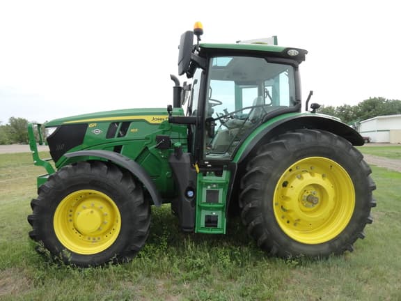 Image of John Deere 6R 165 equipment image 4