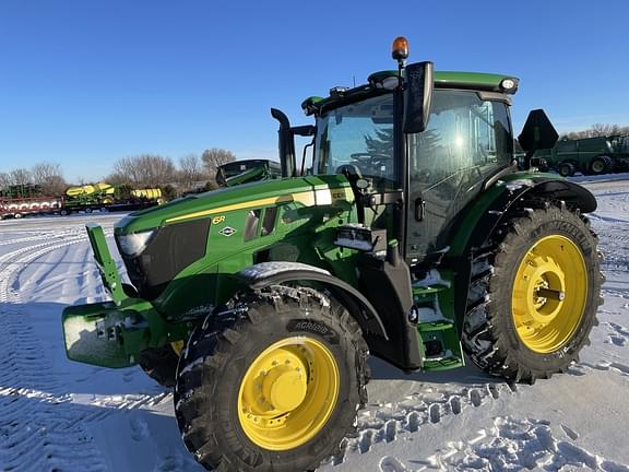 Image of John Deere 6R 165 equipment image 4