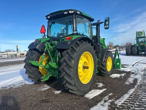 Image of John Deere 6R 165 equipment image 4