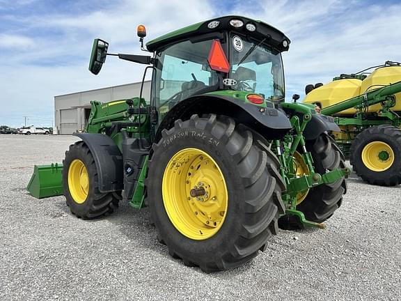 Image of John Deere 6R 165 equipment image 2
