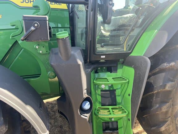 Image of John Deere 6R 165 equipment image 3