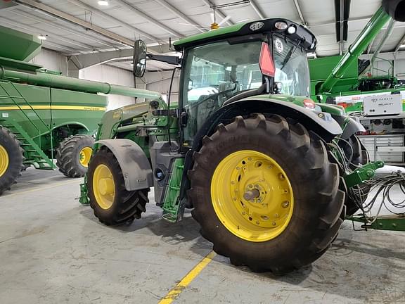 Image of John Deere 6R 165 equipment image 4