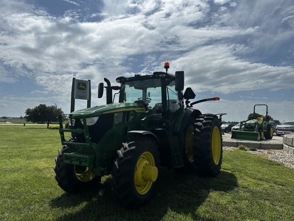 Image of John Deere 6R 165 equipment image 2