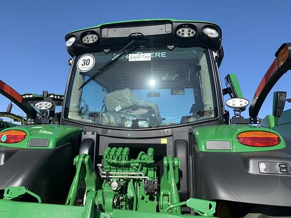 Image of John Deere 6R 165 equipment image 4