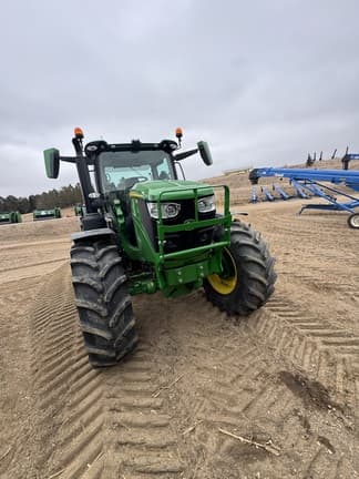Image of John Deere 6R 165 equipment image 1