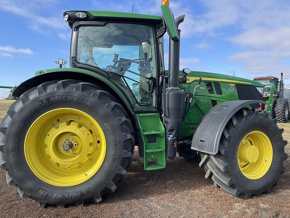 Image of John Deere 6R 165 equipment image 4