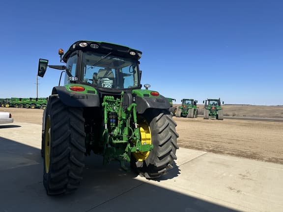 Image of John Deere 6R 165 equipment image 4