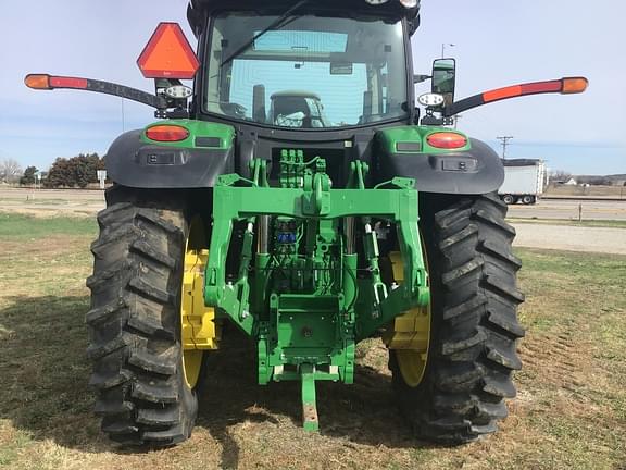 Image of John Deere 6R 175 equipment image 4
