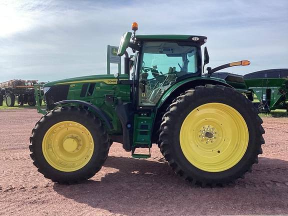 Image of John Deere 6R 175 equipment image 4