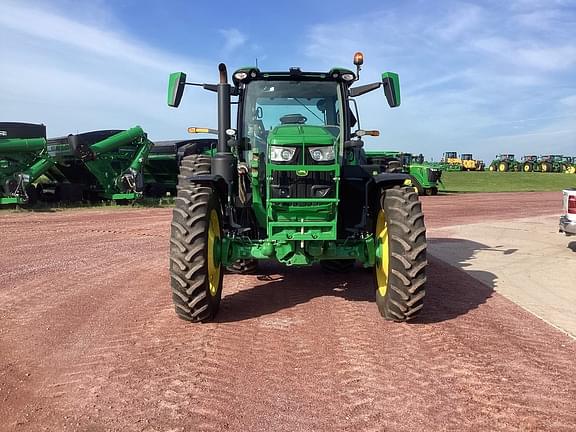 Image of John Deere 6R 175 equipment image 2