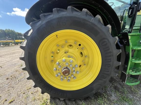 Image of John Deere 6R 175 equipment image 1