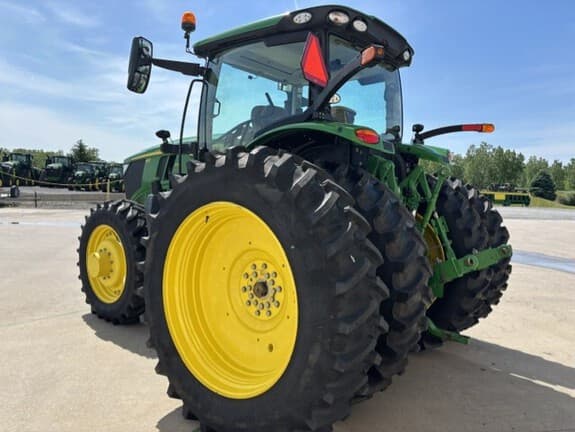 Image of John Deere 6R 175 equipment image 4