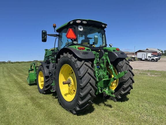 Image of John Deere 6R 175 equipment image 4