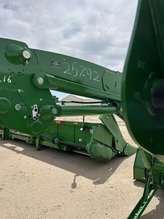 Image of John Deere 6R 175 equipment image 4