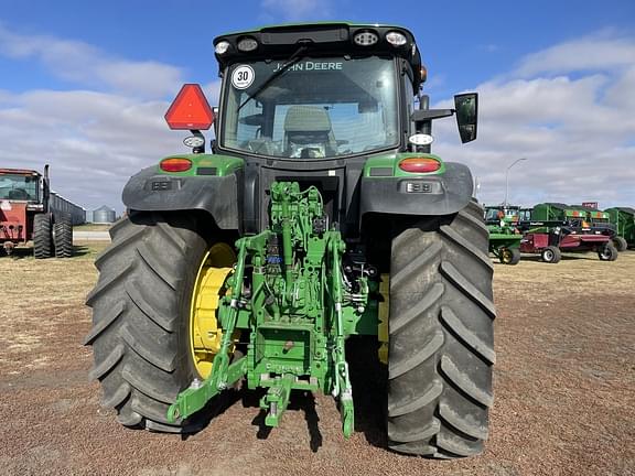 Image of John Deere 6R 175 equipment image 3