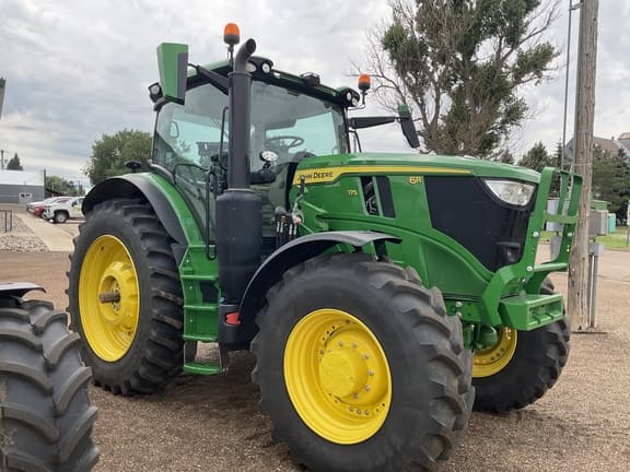 Image of John Deere 6R 175 equipment image 4