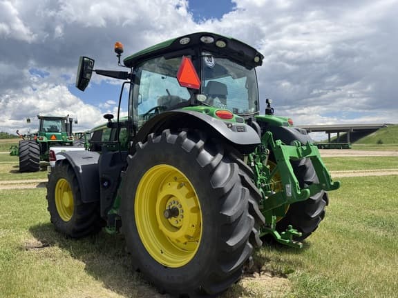 Image of John Deere 6R 175 equipment image 4