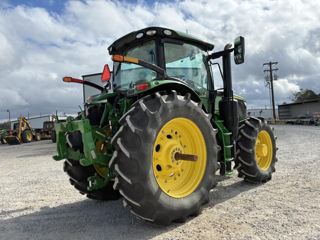 Image of John Deere 6R 175 equipment image 4