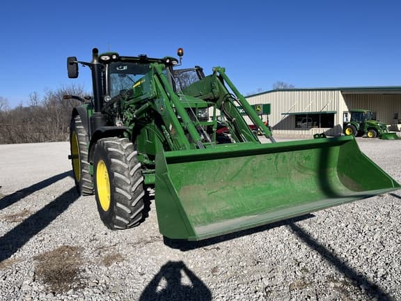 Image of John Deere 6R 175 equipment image 2