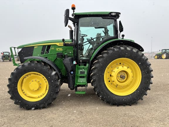 Image of John Deere 6R 175 equipment image 3