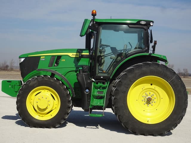 Image of John Deere 6R 175 equipment image 2