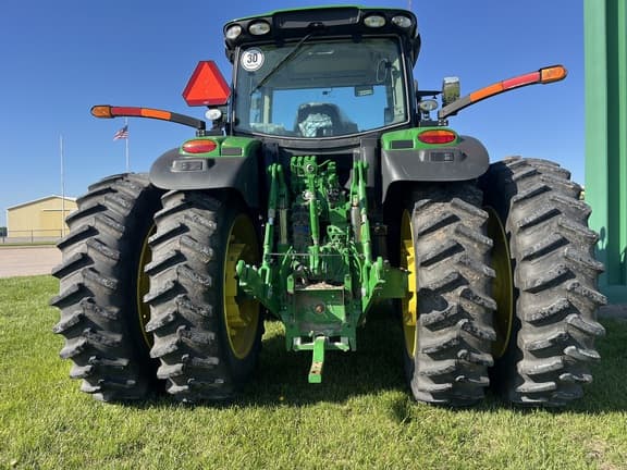 Image of John Deere 6R 175 equipment image 4