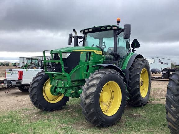 Image of John Deere 6R 175 equipment image 4