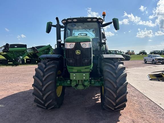 Image of John Deere 6R 175 equipment image 2