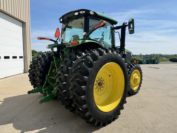 Image of John Deere 6R 175 equipment image 2