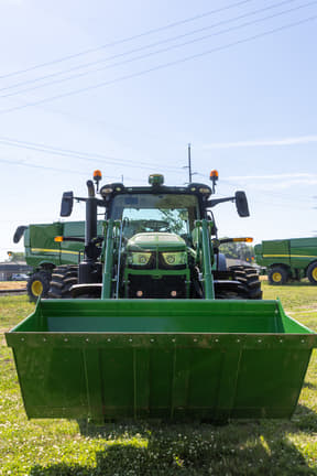 Image of John Deere 6R 175 equipment image 2